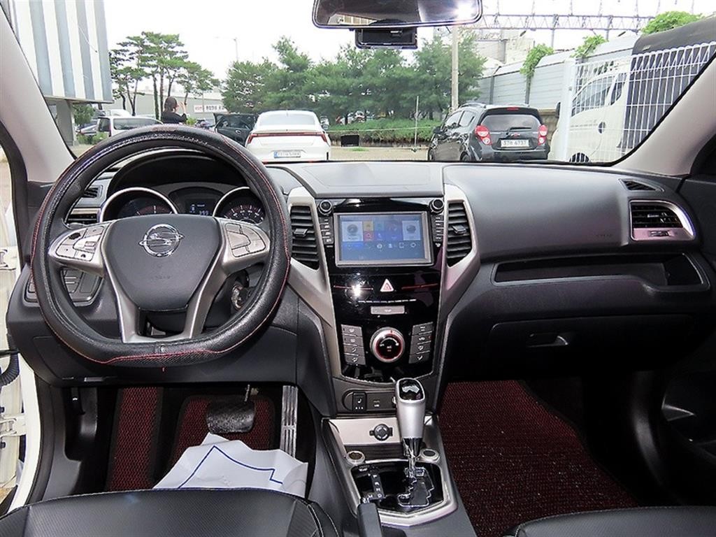 KG모빌리티(쌍용) 티볼리 티볼리 아머 2WD 디젤 TX 이미지 7