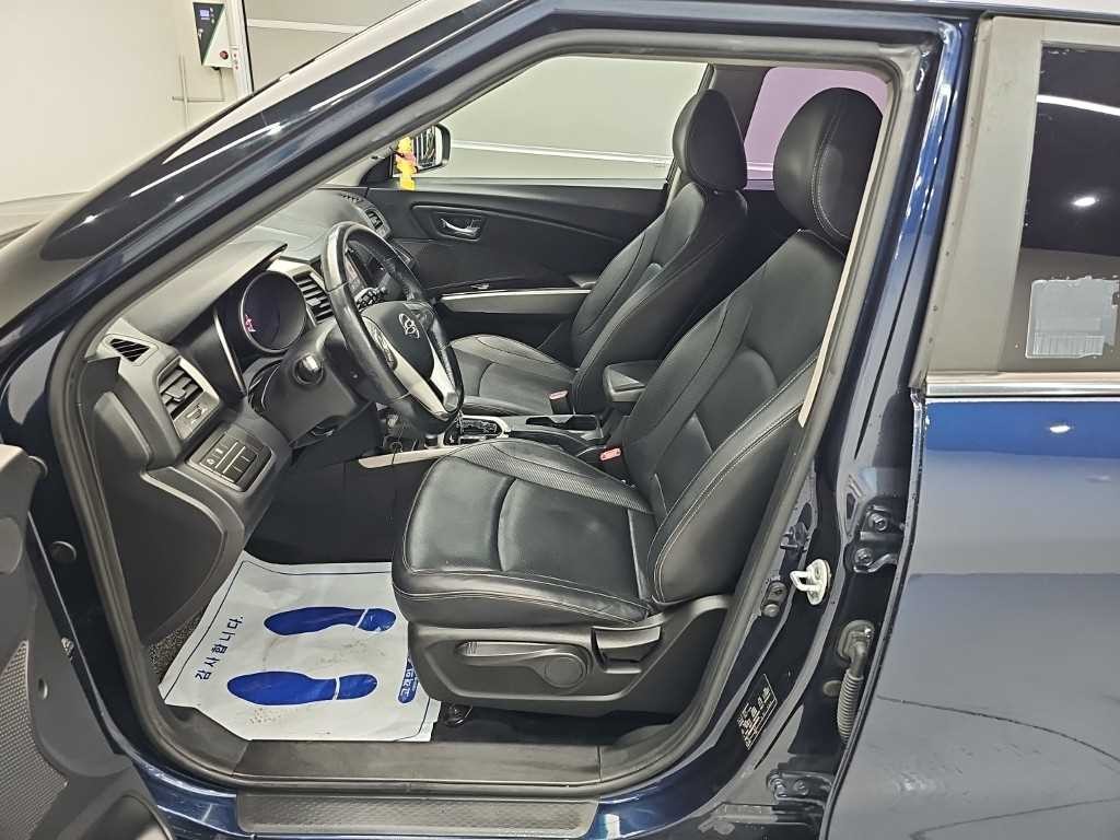 KG모빌리티(쌍용) 티볼리 디젤 2WD 1.6 VX 이미지 11