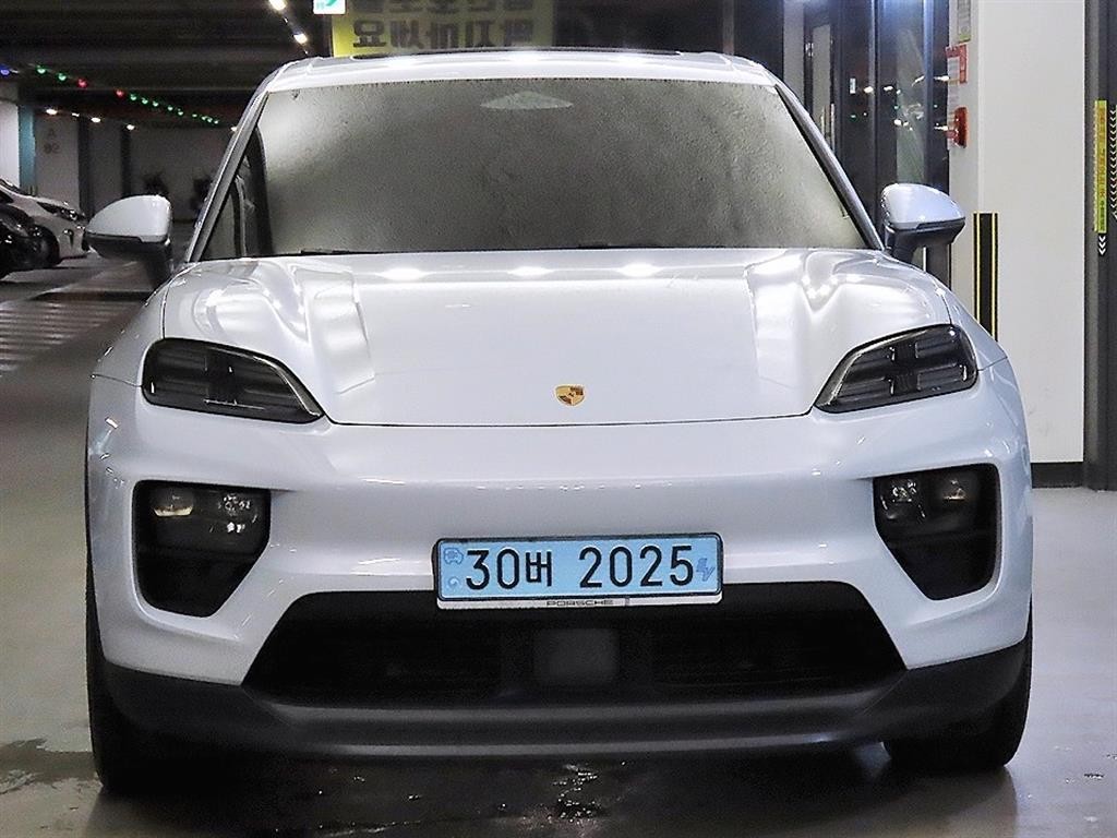 포르쉐 마칸 마칸 EV 4 이미지 2
