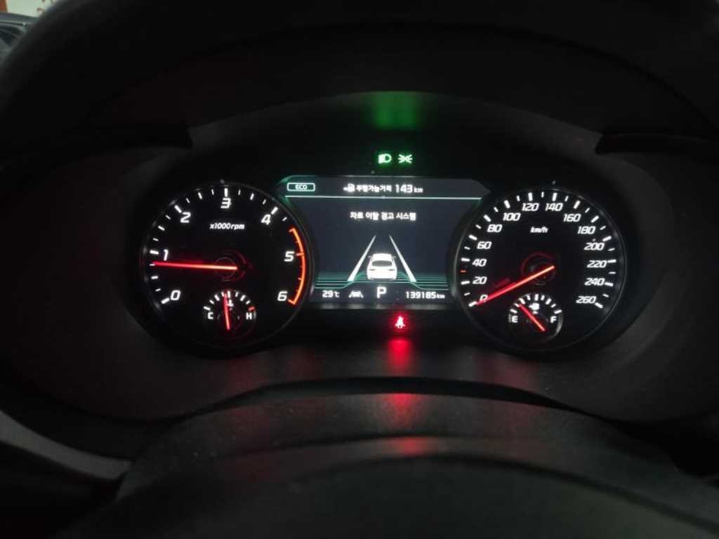 기아 스팅어 디젤 2.2 2WD 플래티넘 이미지 10
