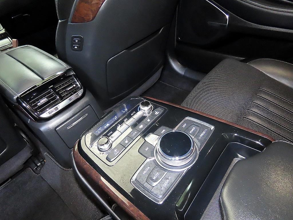 제네시스 EQ900 3.8 GDI AWD 럭셔리 이미지 16