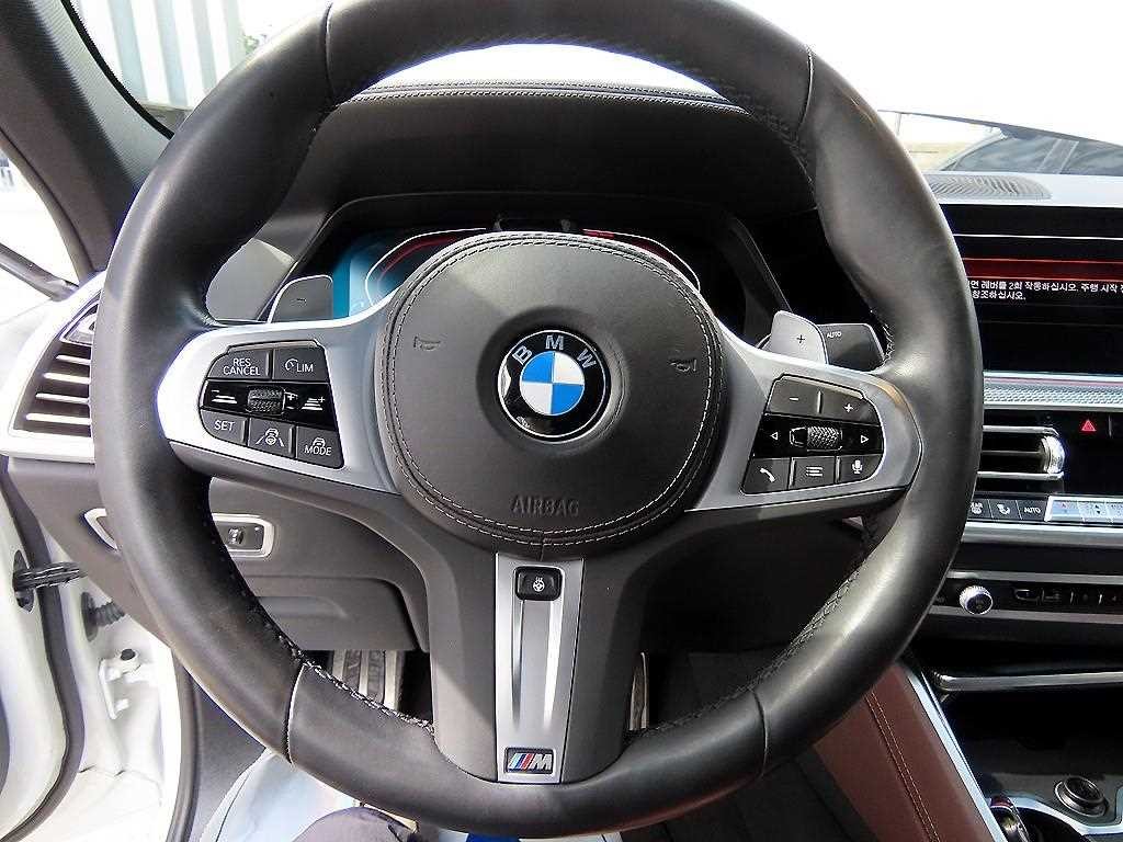 BMW X6 X6 (G06) xDrive 40i M 스포츠 이미지 8