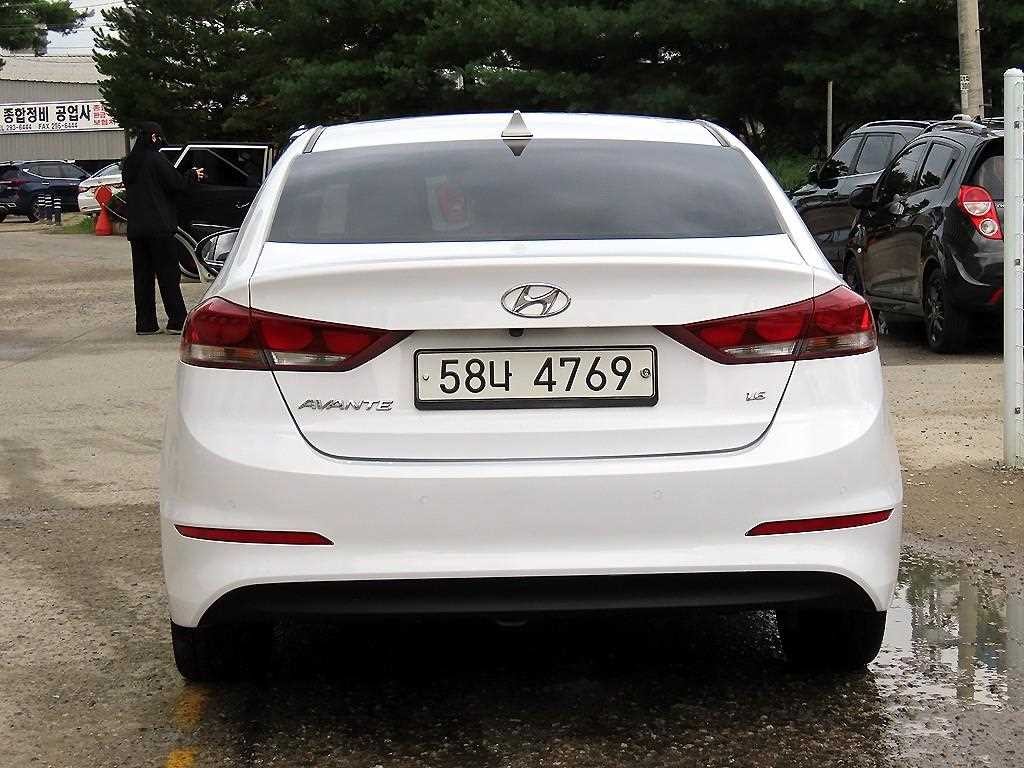 현대 아반떼 아반떼 AD 1.6 GDI 밸류 플러스 이미지 4
