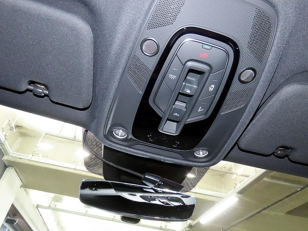 아우디 Q8 55 TFSI 콰트로 프리미엄 이미지 14