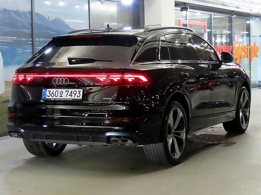아우디 Q8 55 TFSI 콰트로 프리미엄 이미지 4