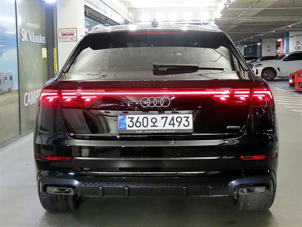 아우디 Q8 55 TFSI 콰트로 프리미엄 이미지 5