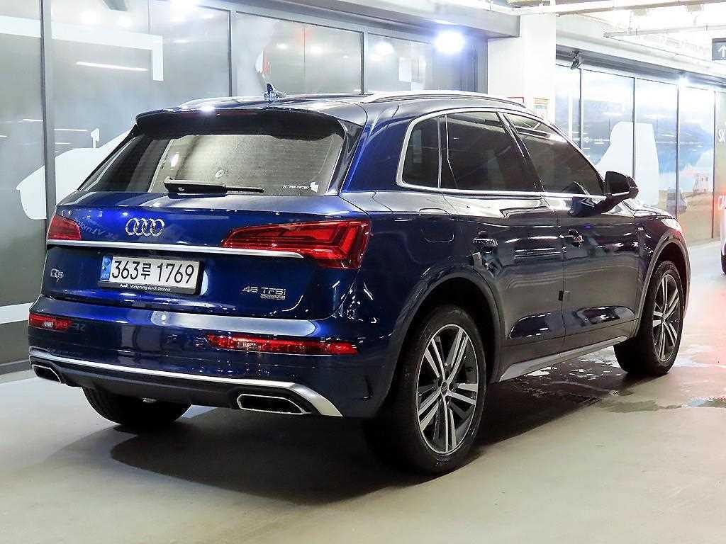 아우디 Q5 Q5 (FY) 45 TFSI 콰트로 프리미엄 이미지 4