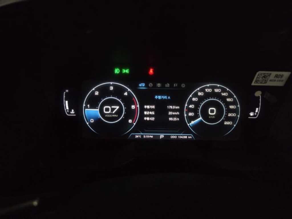 KG모빌리티(쌍용) 코란도 뷰티풀코란도 2WD 디젤 1.6 C7 이미지 10