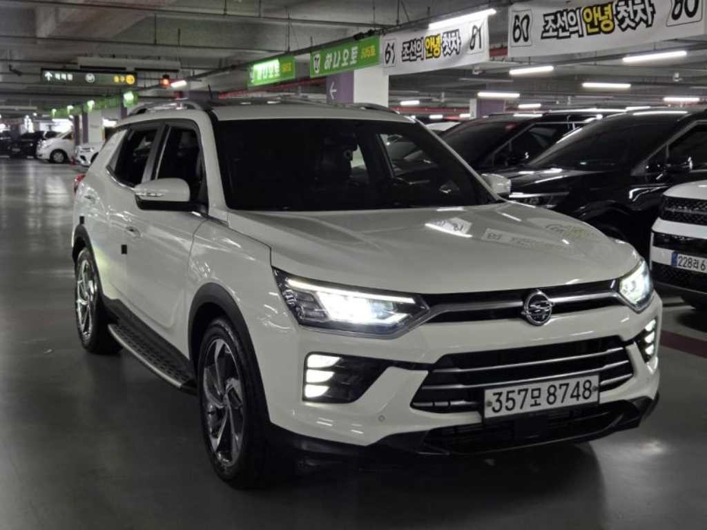 KG모빌리티(쌍용) 코란도 뷰티풀코란도 2WD 디젤 1.6 C7 이미지 3
