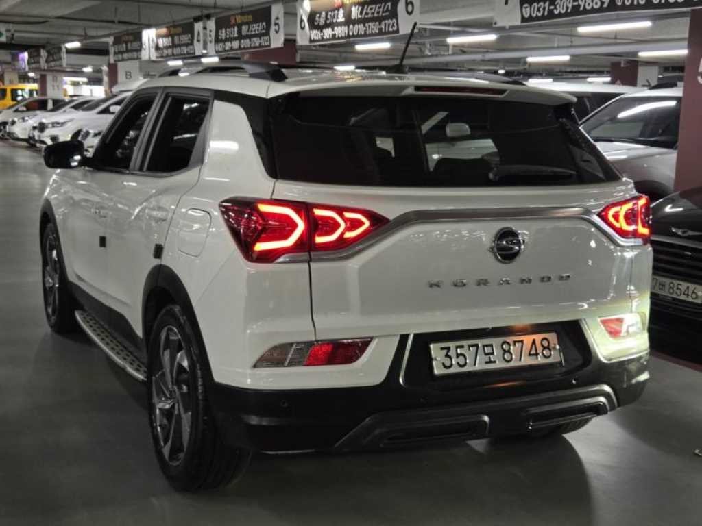 KG모빌리티(쌍용) 코란도 뷰티풀코란도 2WD 디젤 1.6 C7 이미지 4