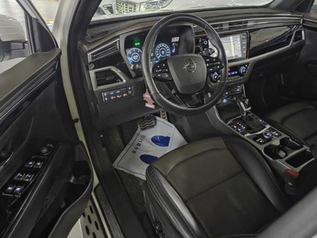 KG모빌리티(쌍용) 코란도 뷰티풀코란도 2WD 디젤 1.6 C7 이미지 7