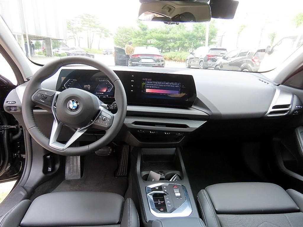 BMW 1시리즈 1시리즈 (F52) 120 이미지 7