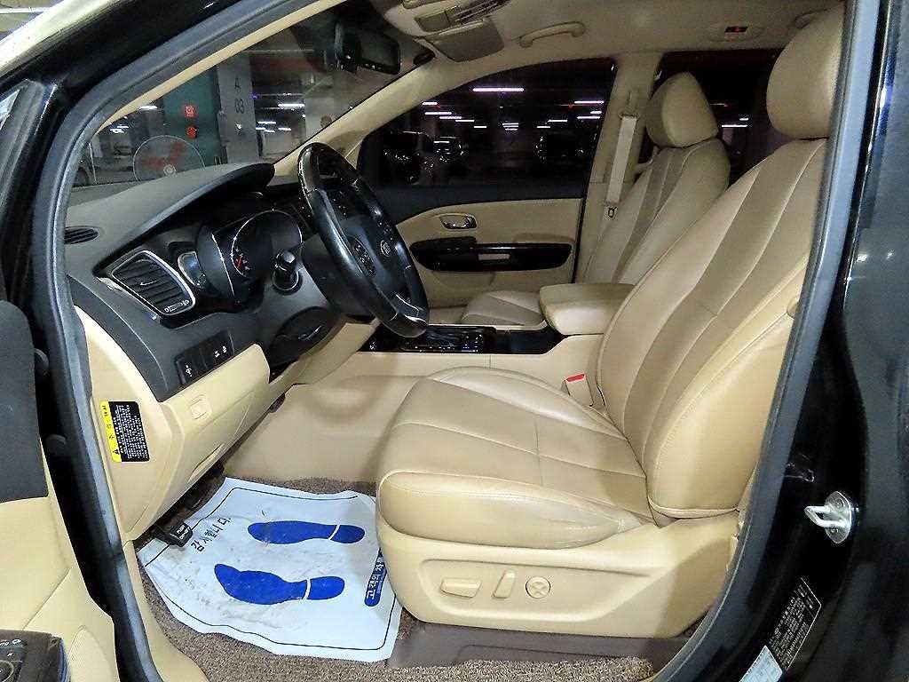 기아 카니발 올 뉴 카니발 디젤 7인승 리무진 VIP 이미지 6
