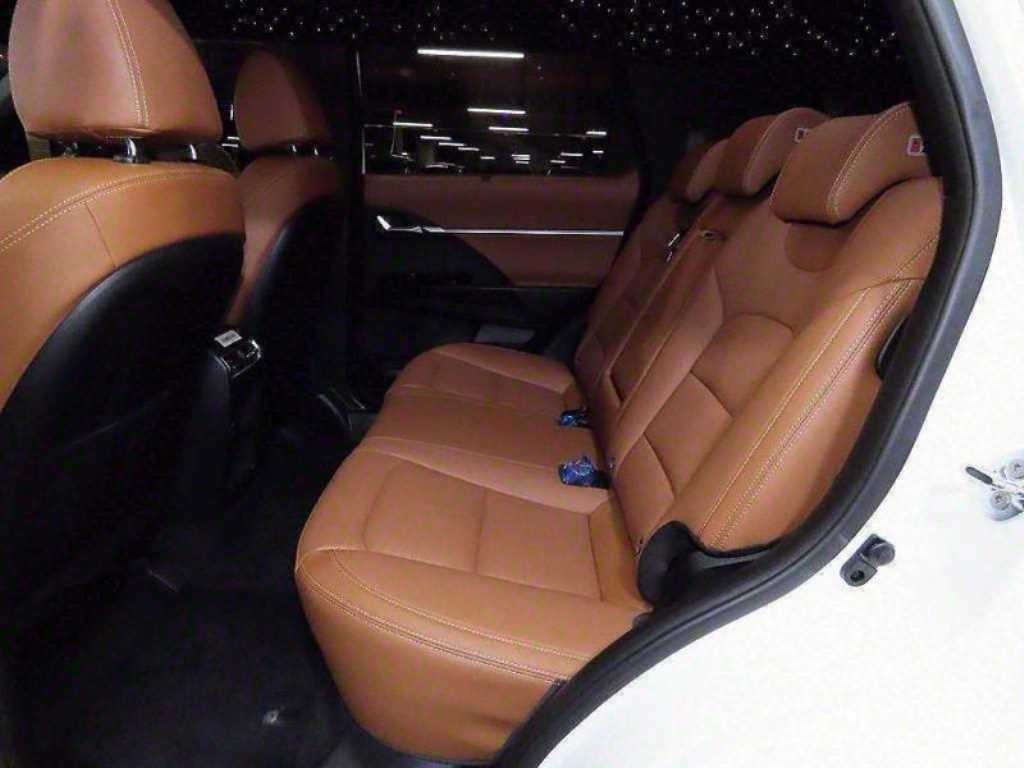 KG모빌리티(쌍용) 토레스 1.5 GDI-T 2WD T7 이미지 8