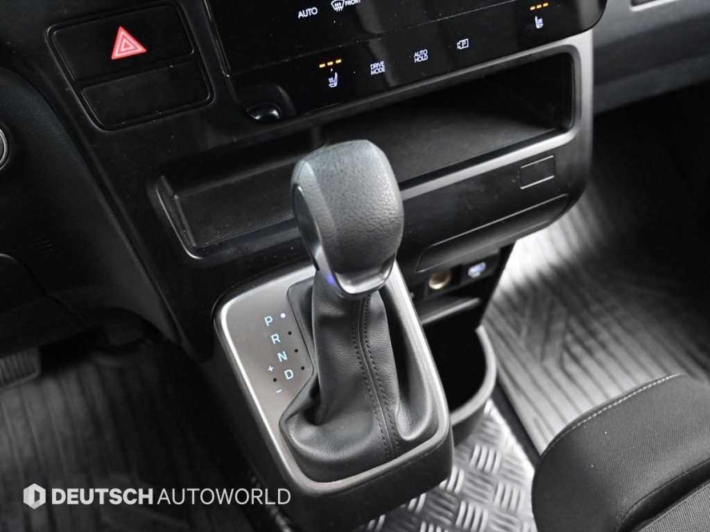 현대 스타리아 2WD 디젤 카고 스마트 이미지 9