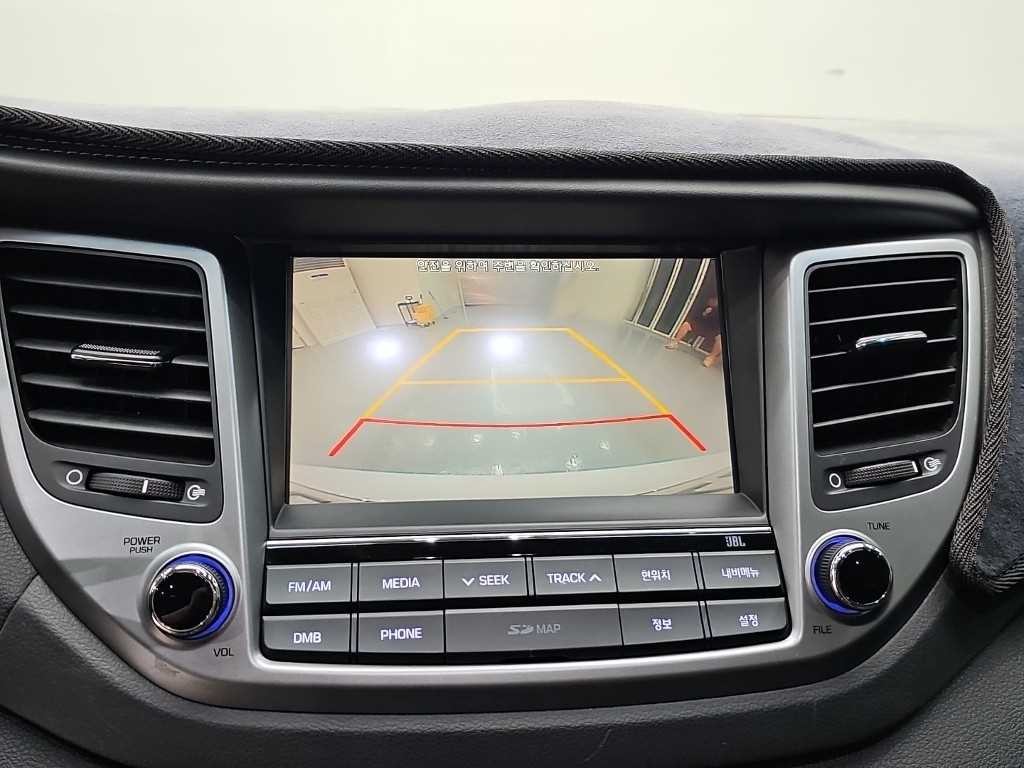 현대 투싼 올뉴투싼 디젤 1.7 2WD 프리미엄 이미지 16