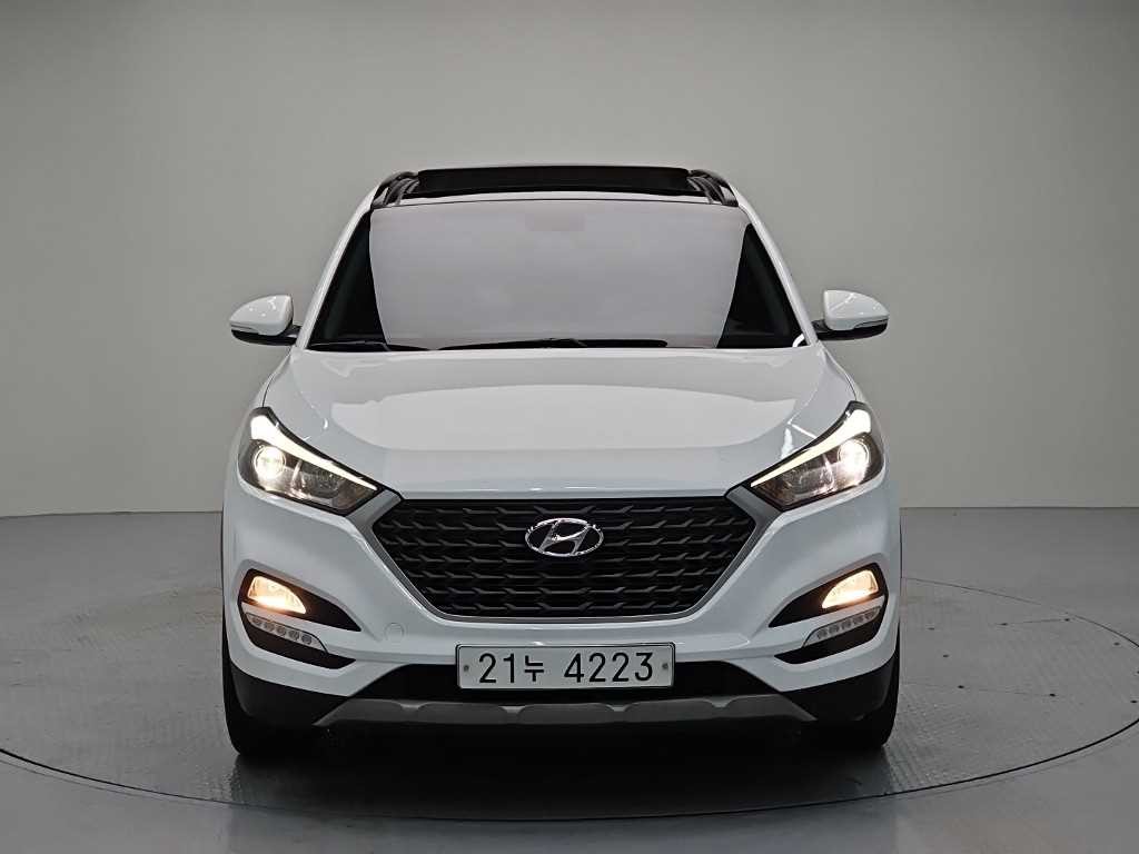현대 투싼 올뉴투싼 디젤 1.7 2WD 프리미엄 이미지 2