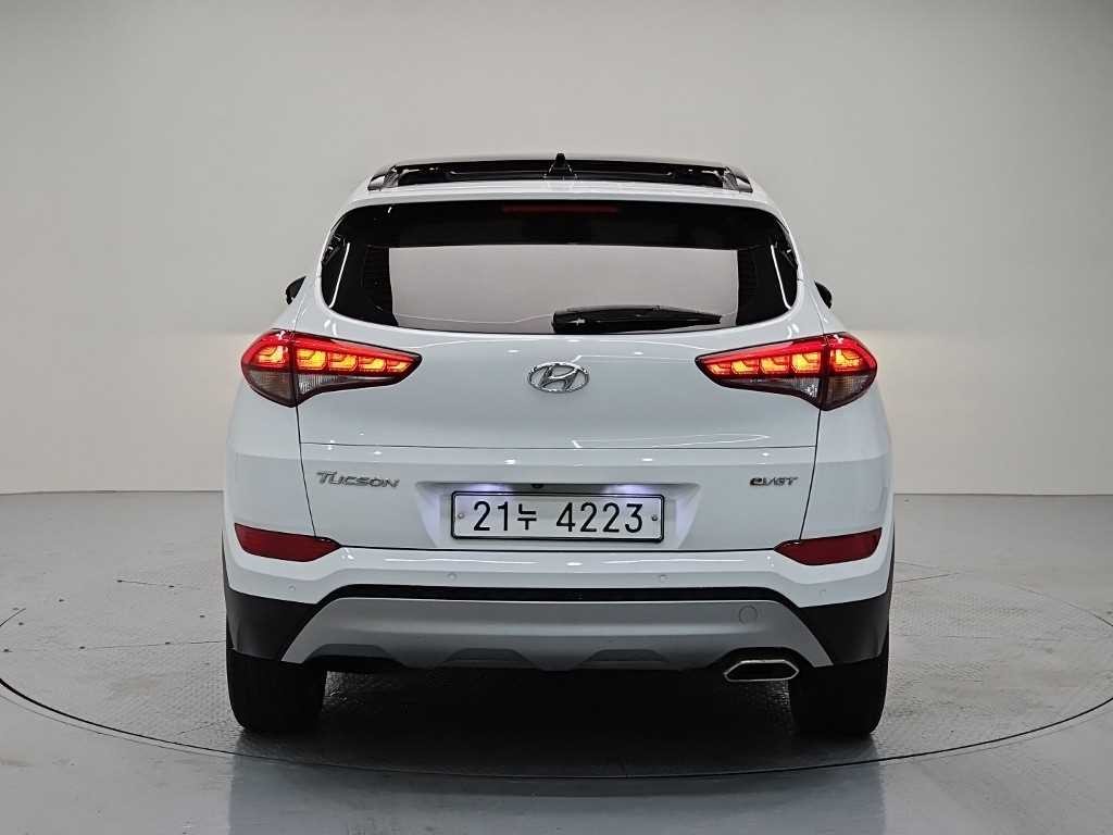 현대 투싼 올뉴투싼 디젤 1.7 2WD 프리미엄 이미지 3