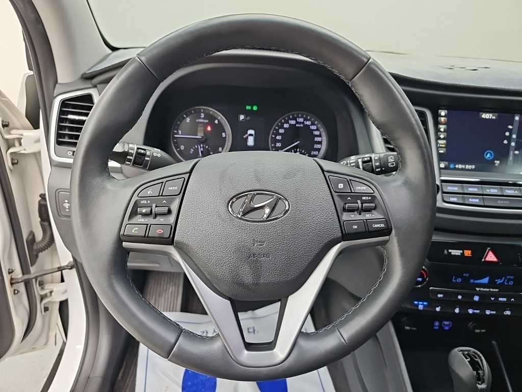 현대 투싼 올뉴투싼 디젤 1.7 2WD 프리미엄 이미지 9