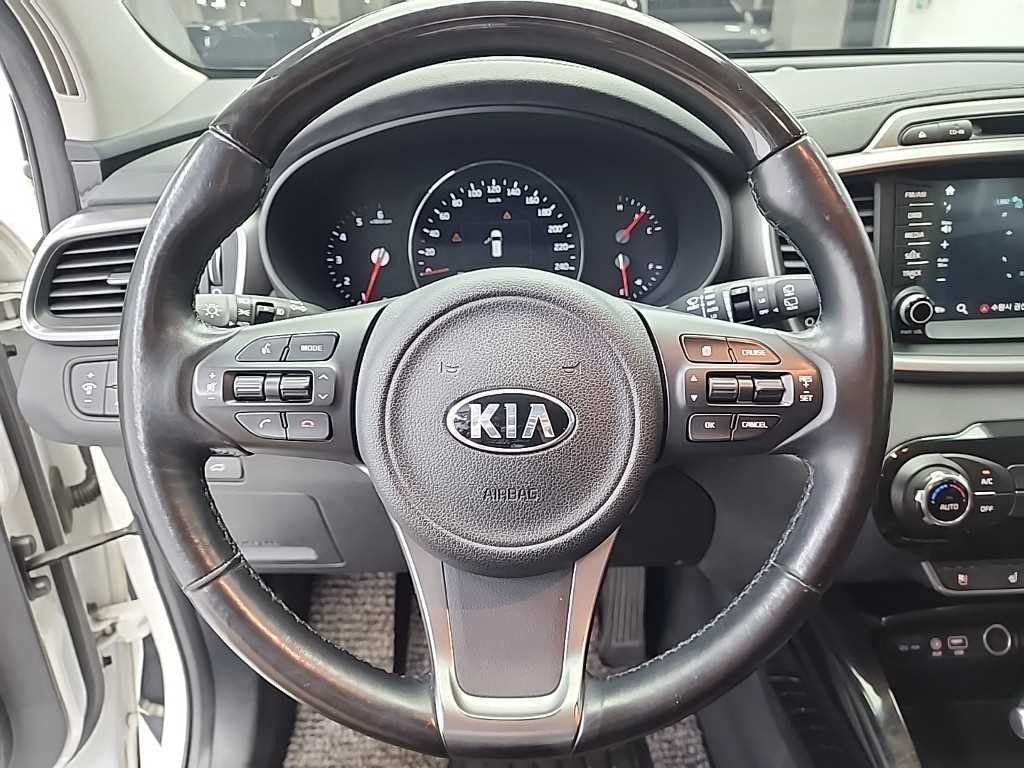 기아 쏘렌토 올 뉴 쏘렌토 디젤 4WD 2.2 노블레스 스페셜 이미지 9