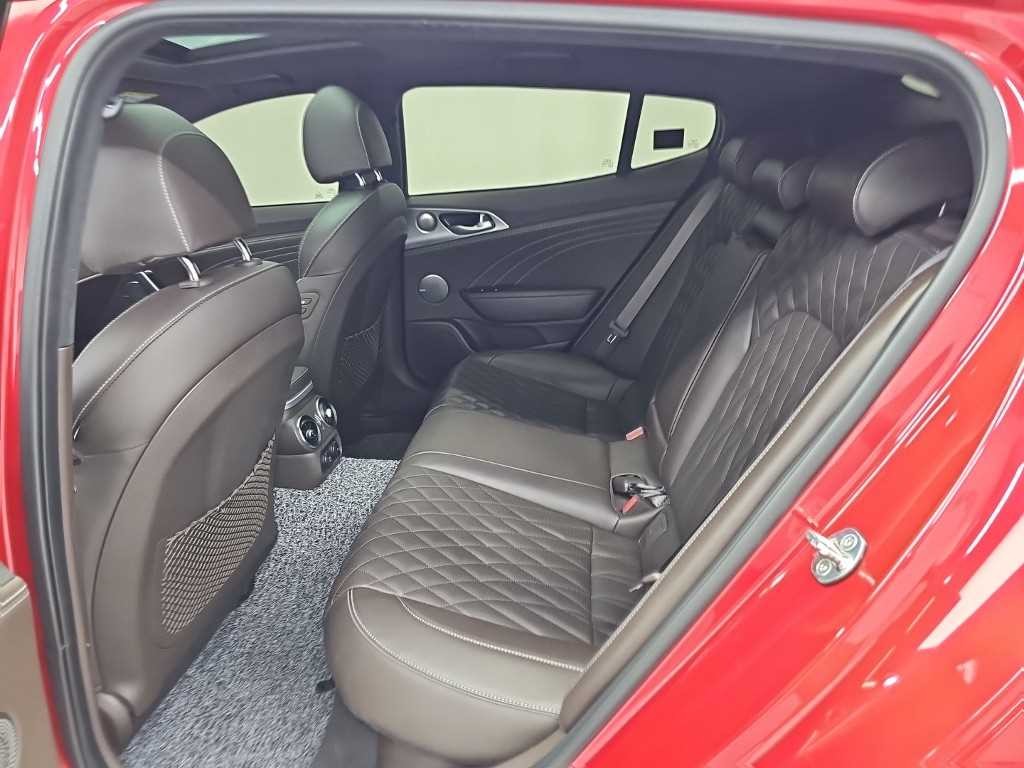 기아 스팅어 스팅어 마이스터 AWD 3.3 GT 이미지 12