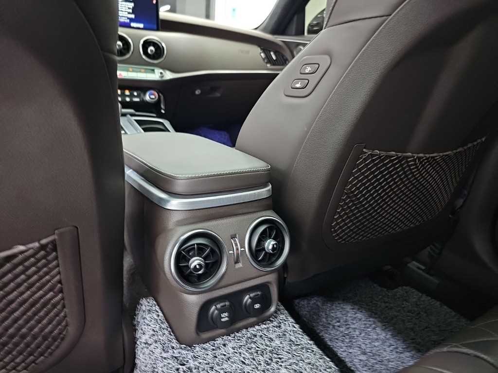 기아 스팅어 스팅어 마이스터 AWD 3.3 GT 이미지 13