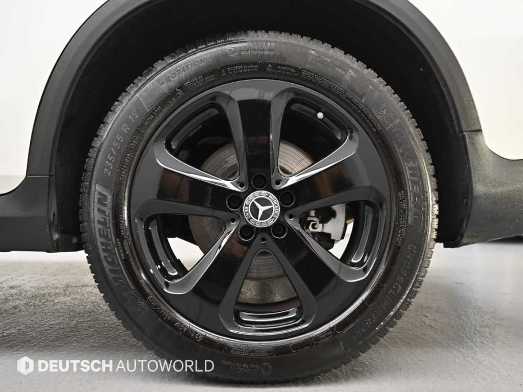 벤츠 GLC 클래스 GLC클래스 X253 GLC 300 4MATIC 쿠페 이미지 5