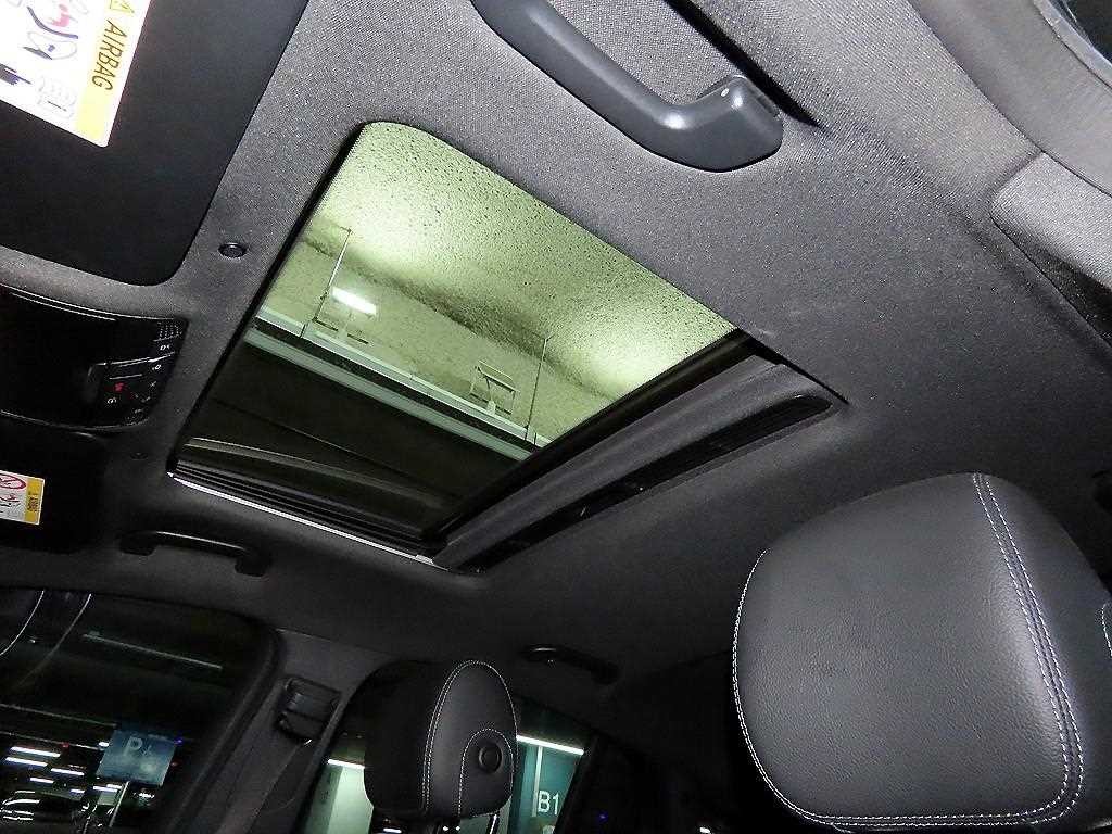 벤츠 GLC 클래스 GLC클래스 X253 GLC 300 e 4MATIC 쿠페 이미지 14