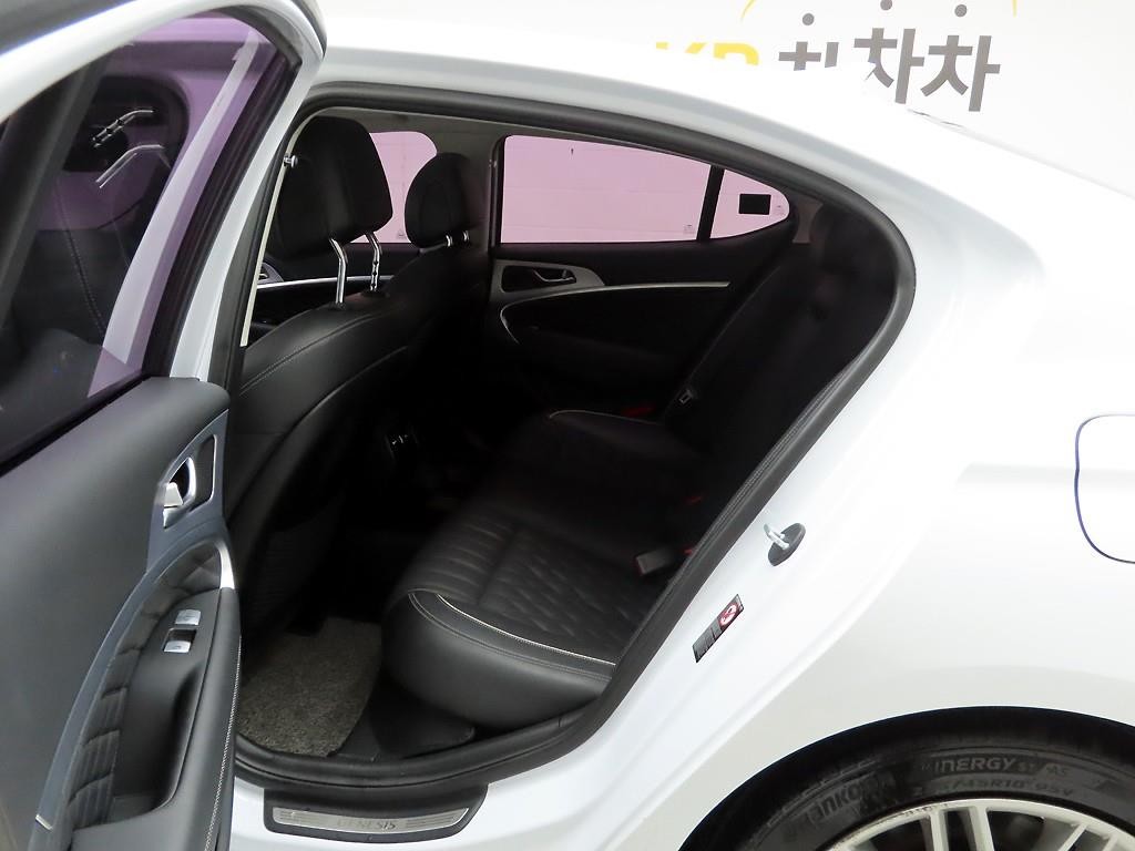 제네시스 G70 2.0T AWD 엘리트 이미지 12