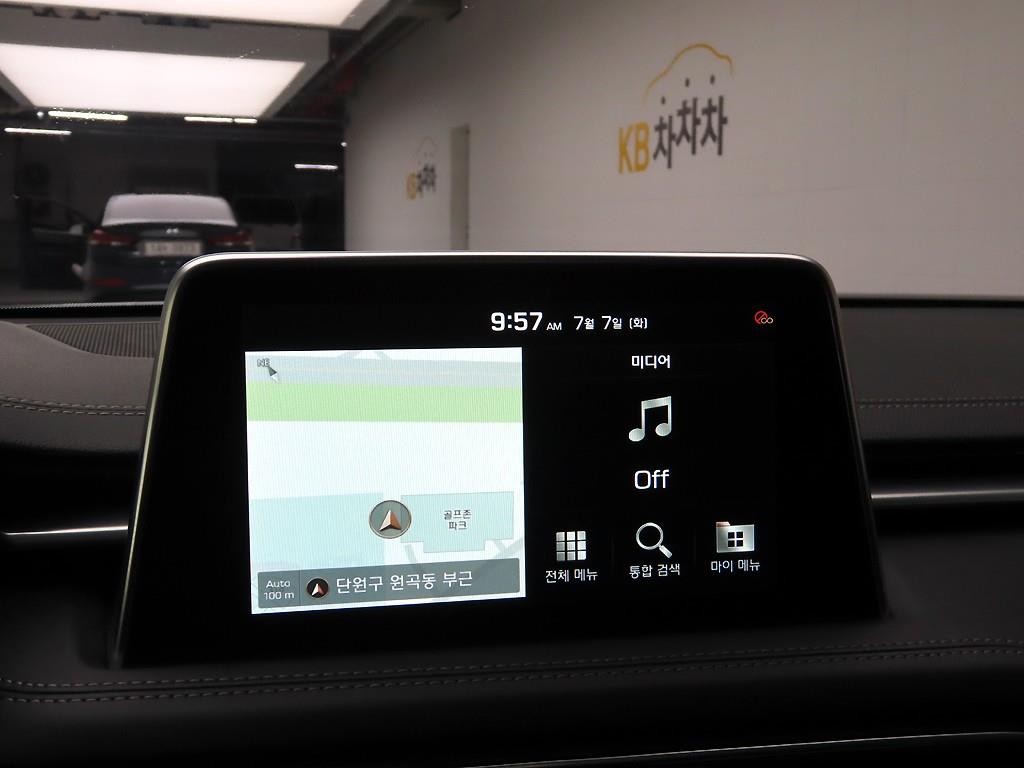 제네시스 G70 2.0T AWD 엘리트 이미지 8