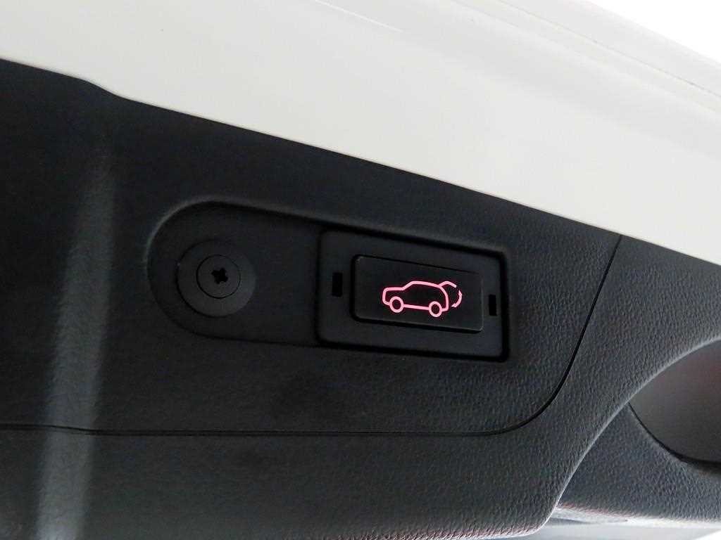 KG모빌리티(쌍용) 렉스턴 올 뉴 렉스턴 (Y450) 디젤 2.2 4WD 시그니처 이미지 15