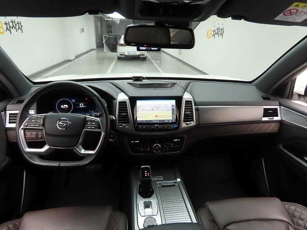 KG모빌리티(쌍용) 렉스턴 올 뉴 렉스턴 (Y450) 디젤 2.2 4WD 시그니처 이미지 6
