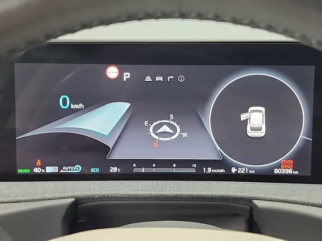 기아 EV6 롱레인지 AWD 에어 이미지 6