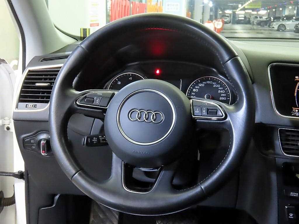 아우디 Q5 35 TDI 콰트로 다이나믹 이미지 8
