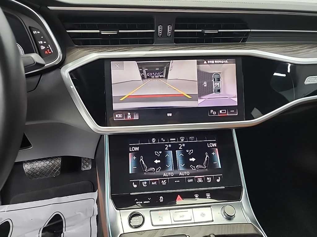 아우디 A6 A6 (C8) 45 TFSI 프리미엄 이미지 10