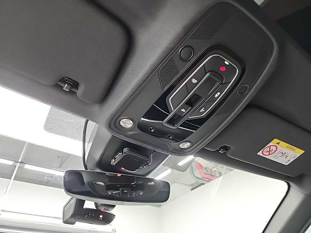 아우디 A6 A6 (C8) 45 TFSI 프리미엄 이미지 17