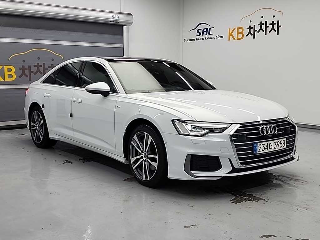 아우디 A6 A6 (C8) 45 TFSI 프리미엄 이미지 4