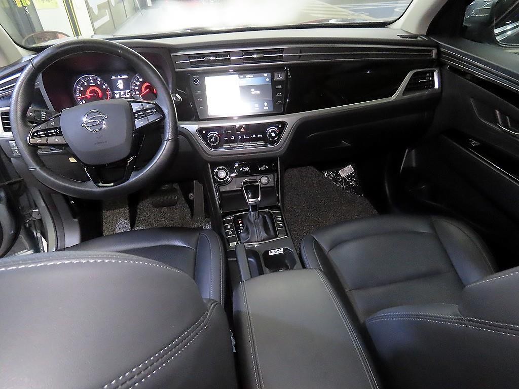 KG모빌리티(쌍용) 코란도 뷰티풀코란도 2WD 가솔린 1.5 C5 이미지 10