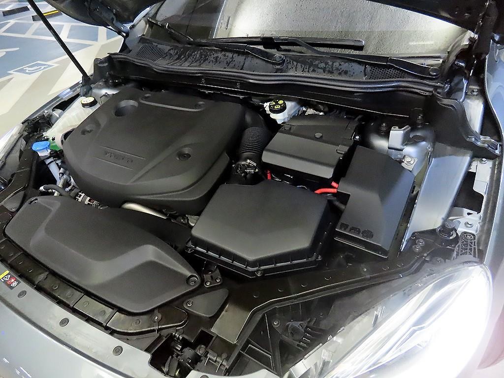 볼보 V40 D3 이미지 19