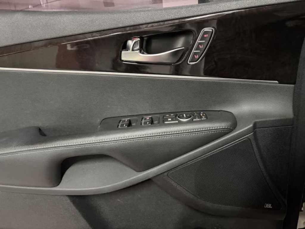 기아 쏘렌토 올 뉴 쏘렌토 디젤 2WD 2.0 노블레스 스페셜 이미지 11