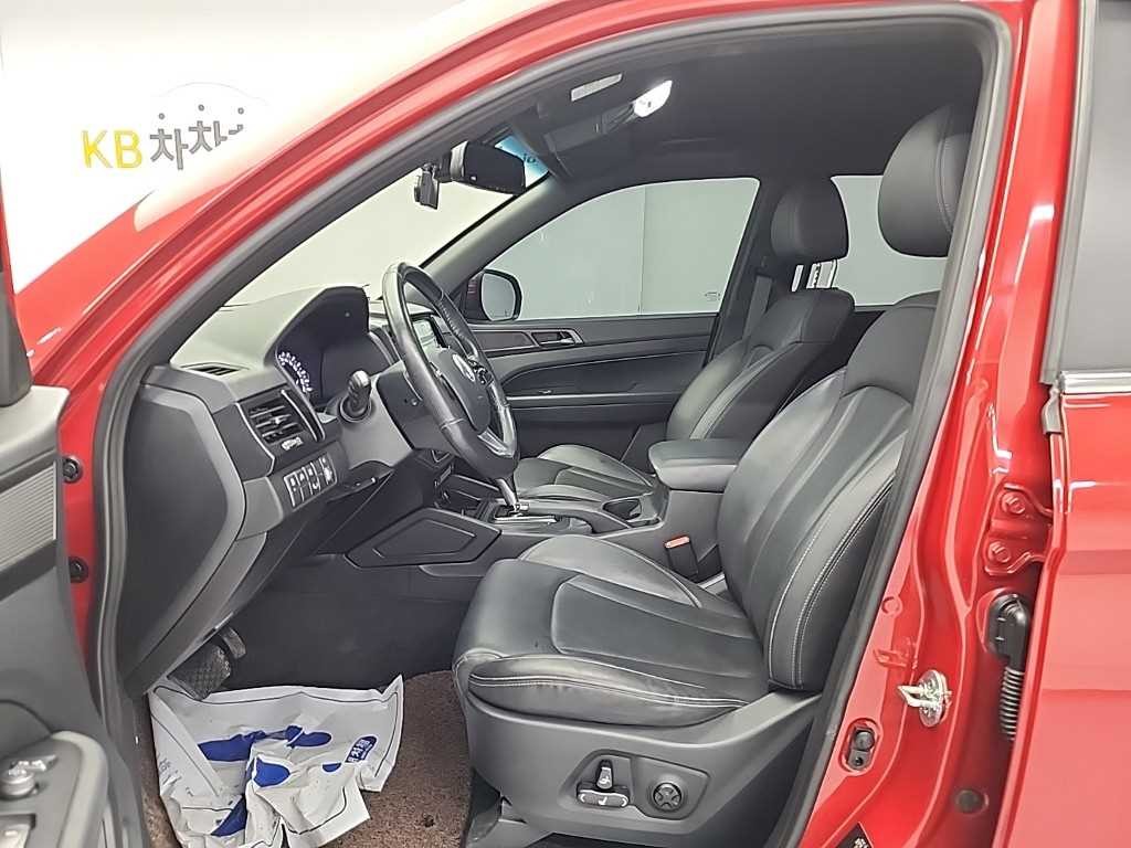 KG모빌리티(쌍용) 렉스턴 렉스턴 스포츠 칸 디젤 2.2 4WD 5링크 프레스티지 스페셜 이미지 11