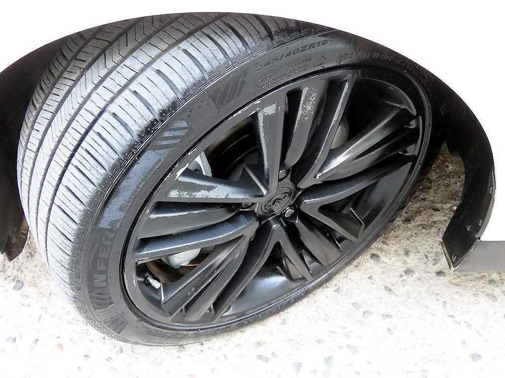 인피니티 Q Q50 3.5 하이브리드 이미지 20