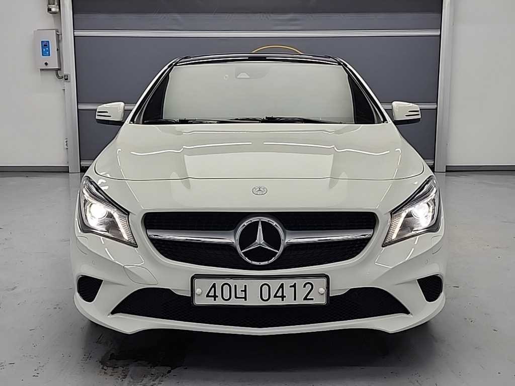 벤츠 CLA 클래스 CLA클래스 CLA 200d 이미지 2