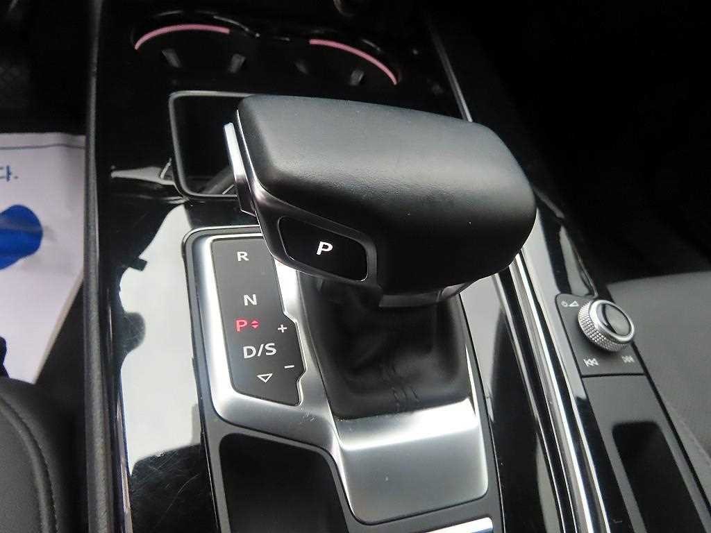 아우디 A4 A4 (B9) 40 TFSI 프리미엄 이미지 11