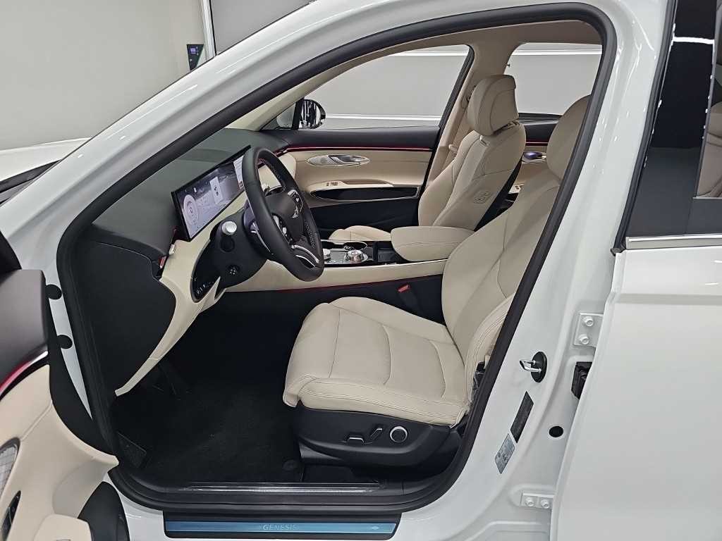 제네시스 GV70 2.5T 가솔린 2WD 기본형 이미지 11