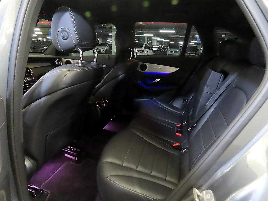 벤츠 GLC 클래스 GLC클래스 X253 GLC 300 e 4MATIC 이미지 7