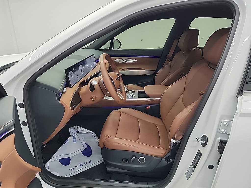제네시스 GV70 2.5T 가솔린 2WD 기본형 이미지 11