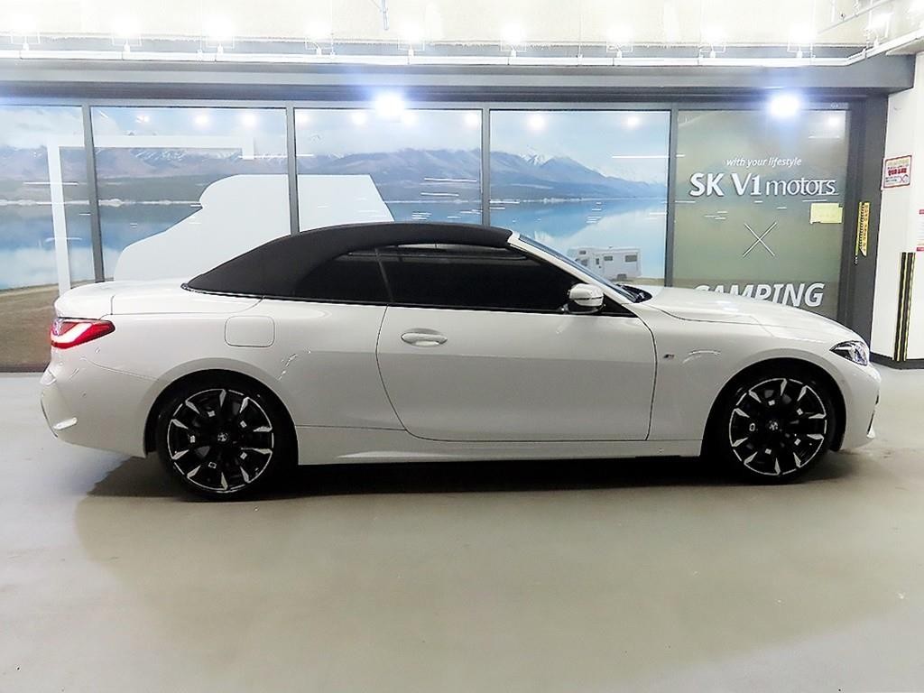 BMW 4시리즈 4시리즈 (G22) 420i 컨버터블 M 스포츠 이미지 3