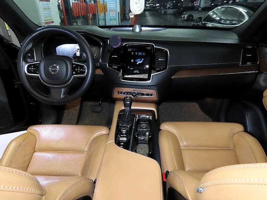 볼보 XC90 XC90 2세대 2.0 D5 AWD 인스크립션 이미지 10