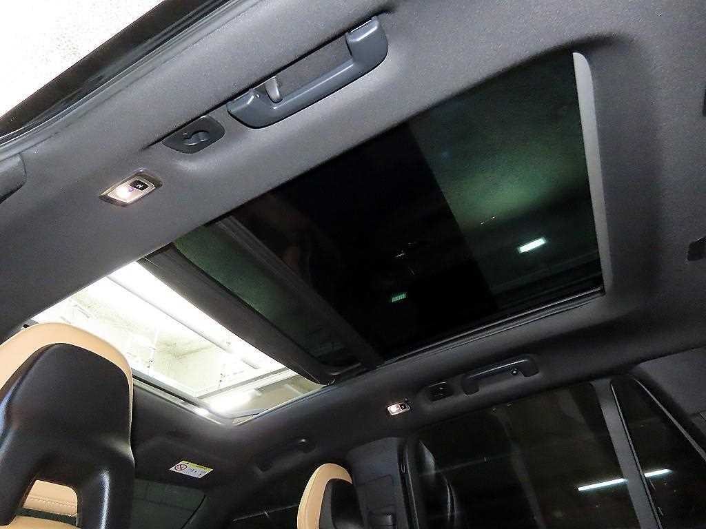 볼보 XC90 XC90 2세대 2.0 D5 AWD 인스크립션 이미지 15
